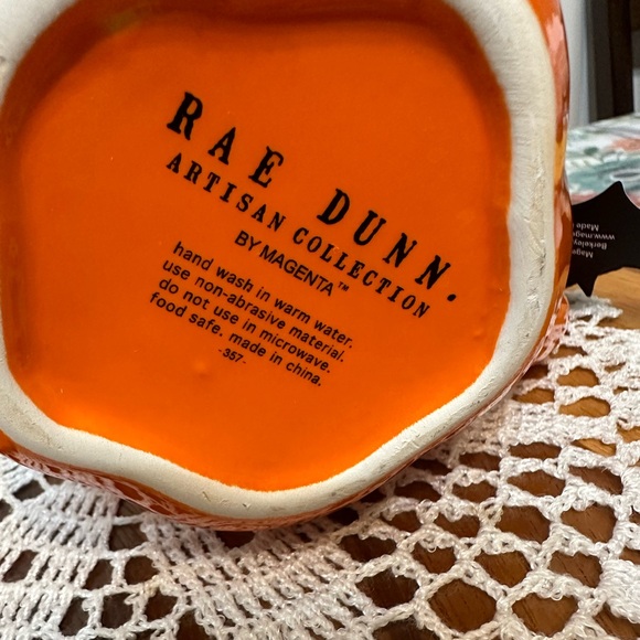 Halloween ceramic pumpkin mug with lid - Picture 10 of 10